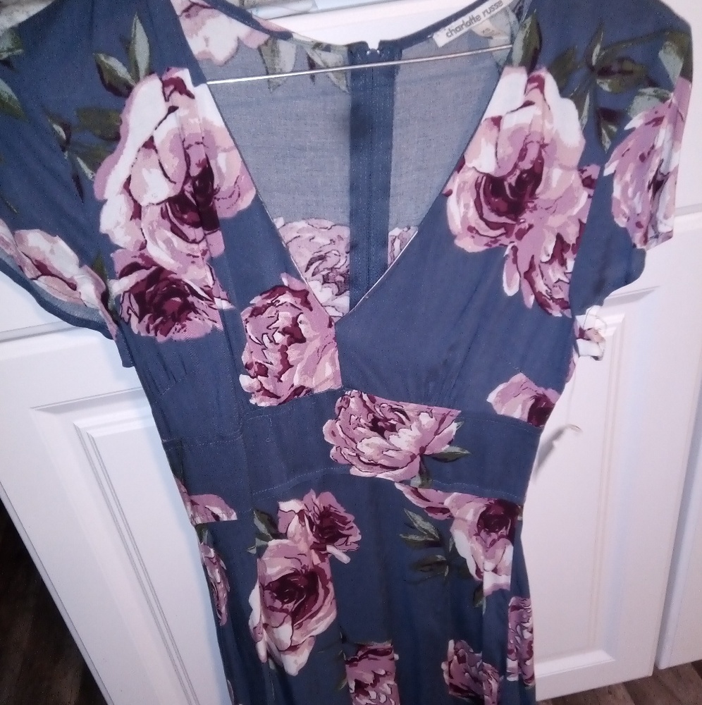 Charlotte Russe floral dress size xs